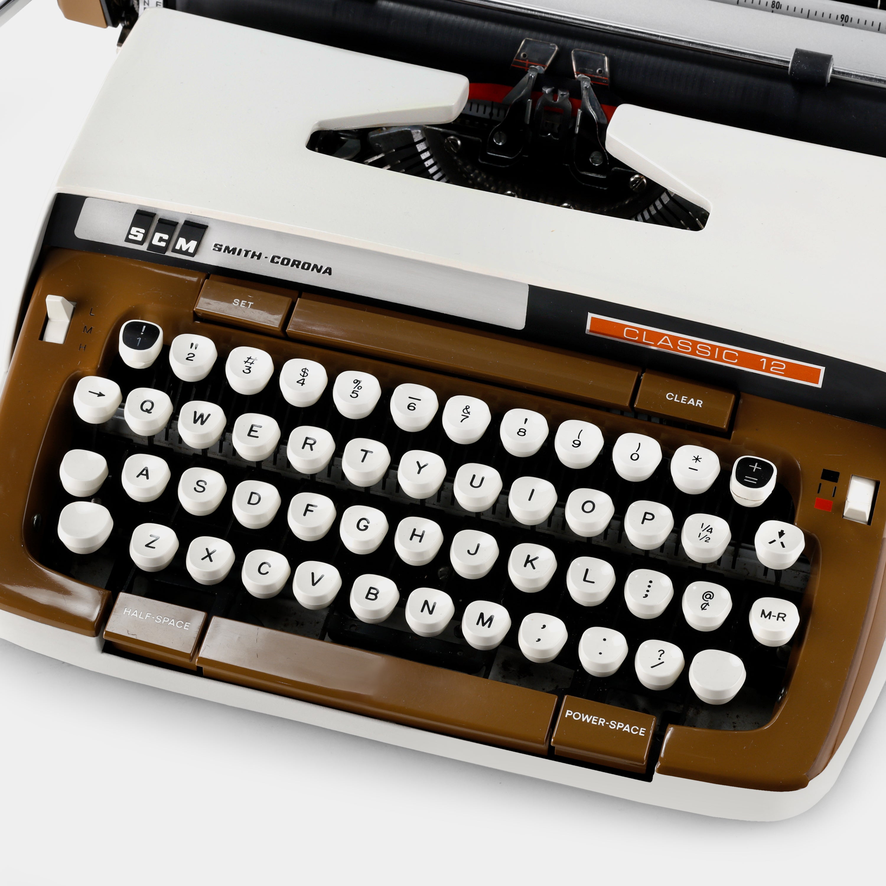 Smith-Corona Classic 12 Brown and Cream Manual Typewriter – Retrospekt