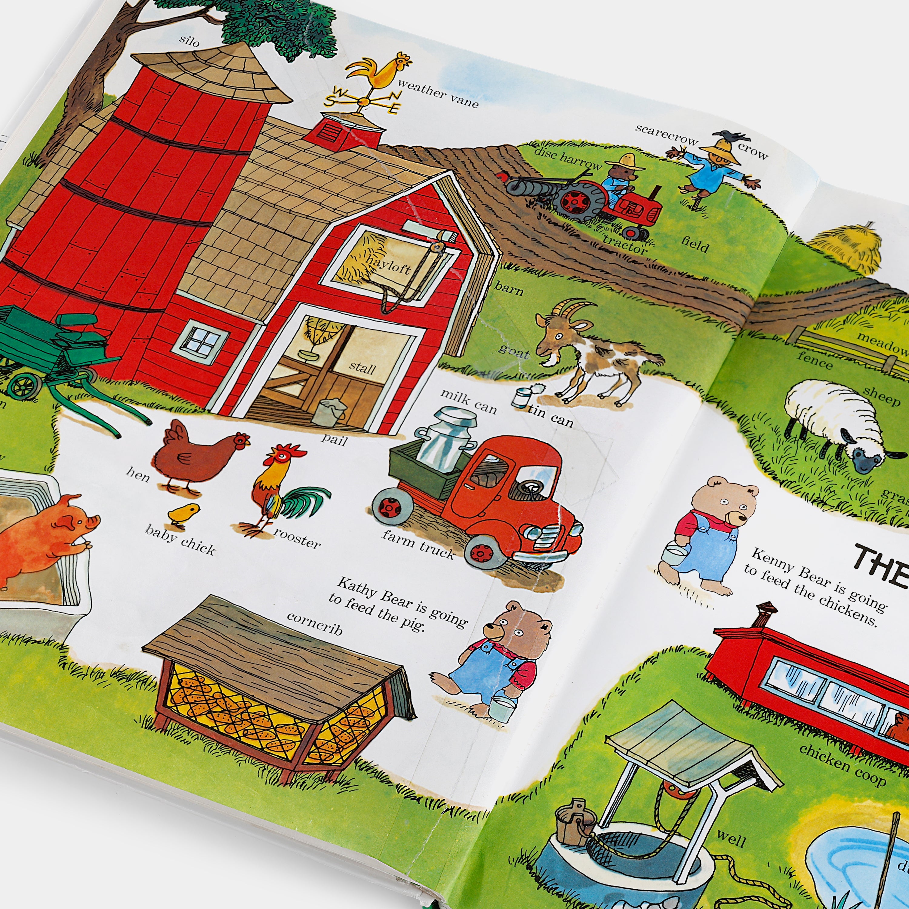 Richard Scarry's Best Word Book Ever Book
