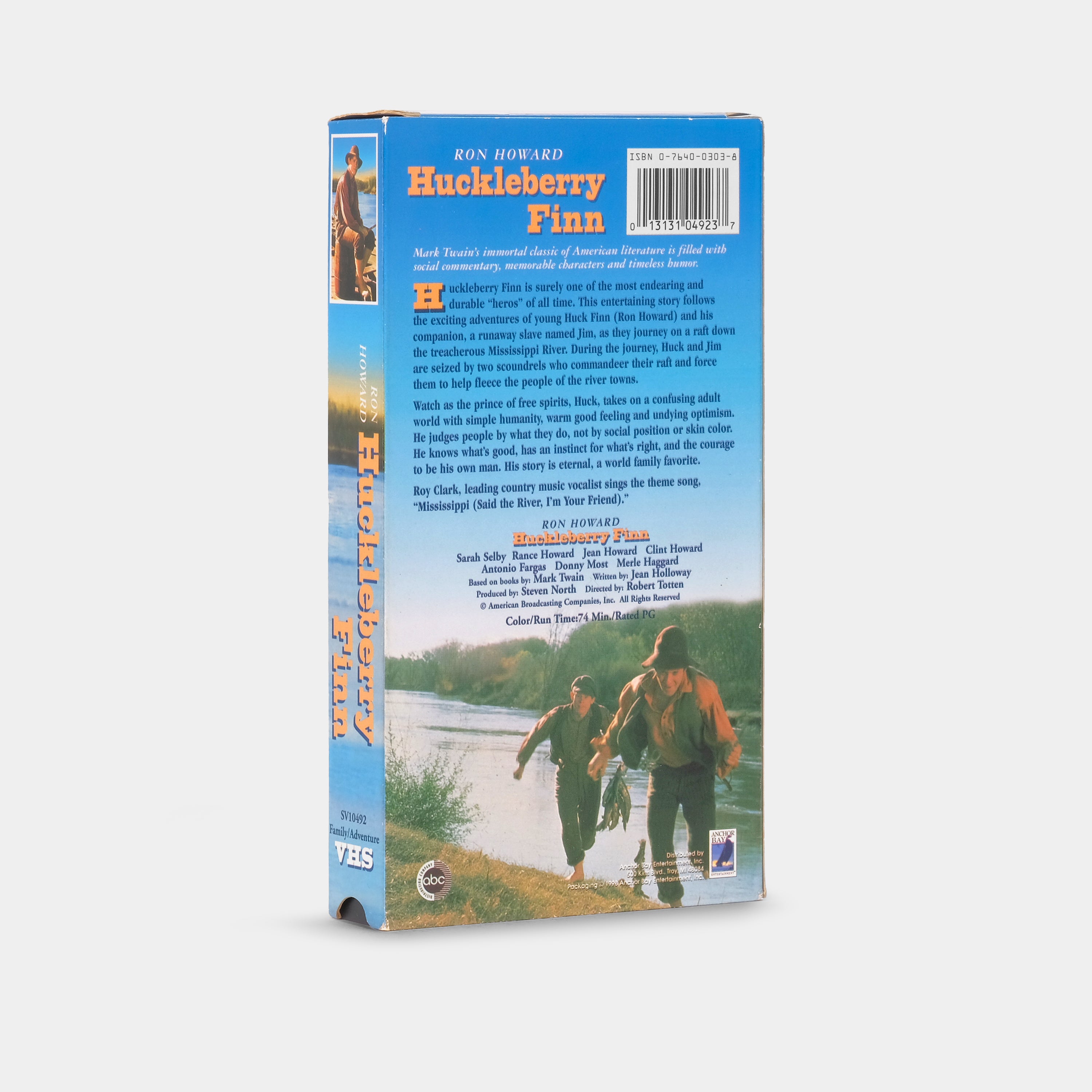 Huckleberry Finn VHS Tape