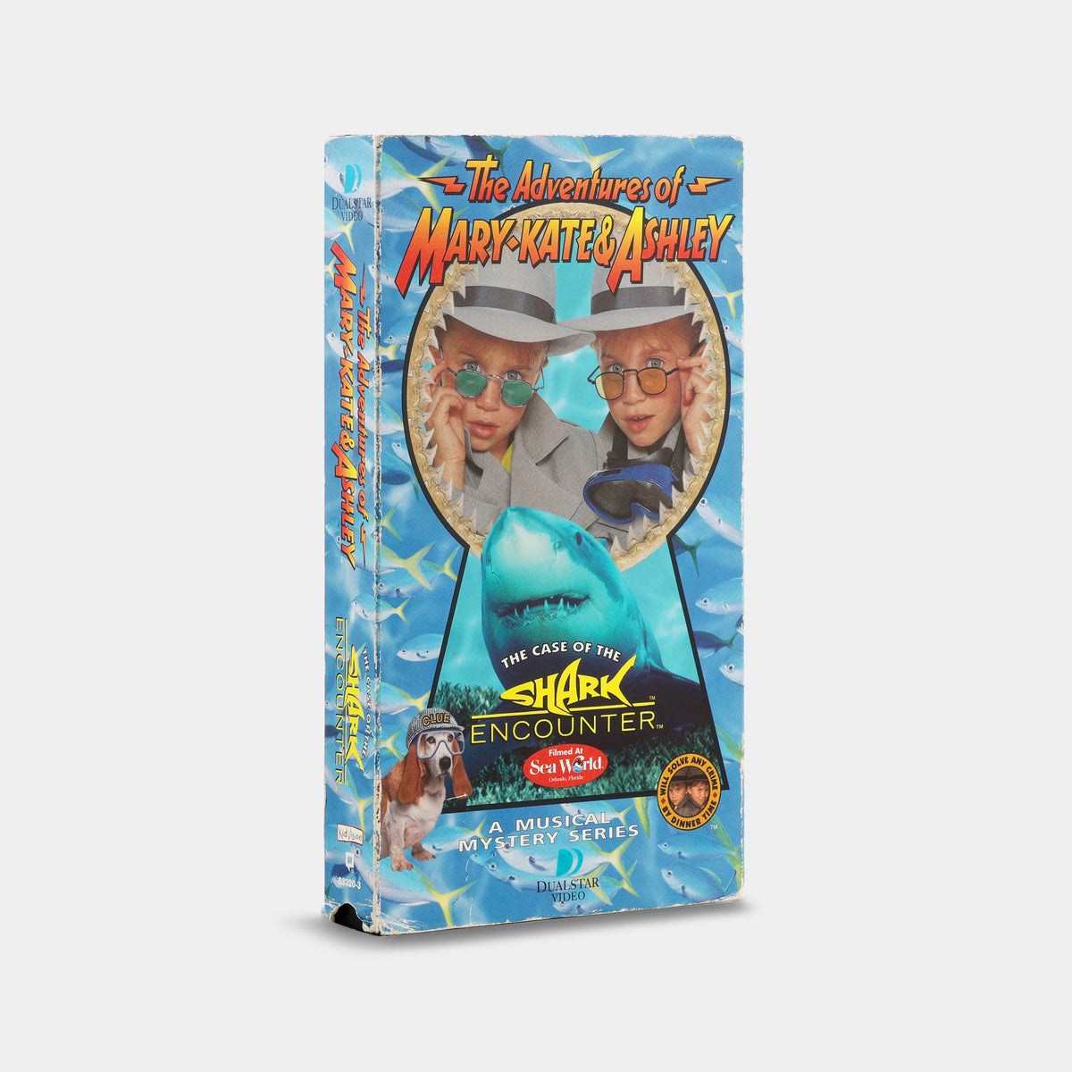 The Adventures of Mary-Kate & Ashley: The Case of the Shark Encounter VHS Tape