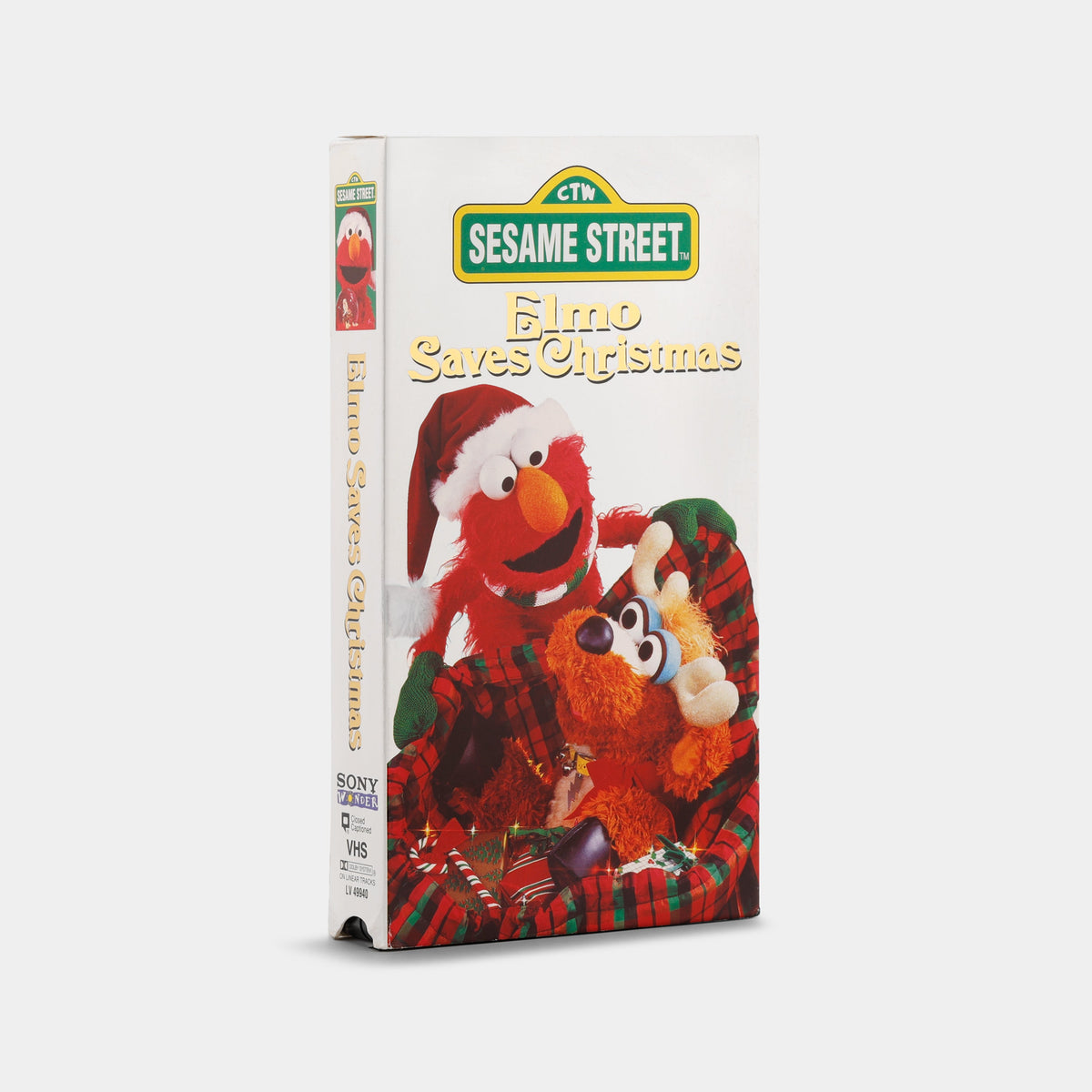 Sesame Street: Elmo Saves Christmas VHS Tape