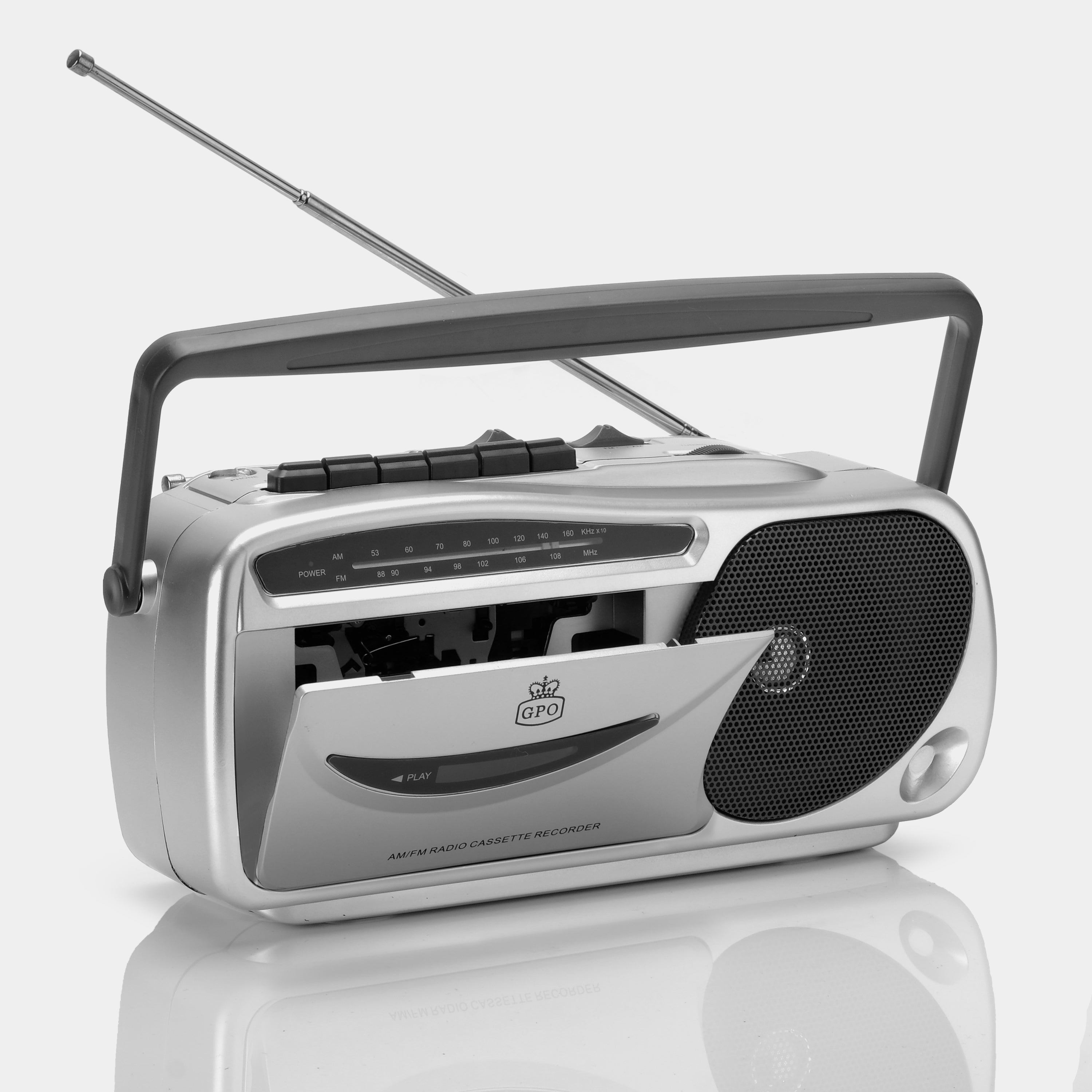 GPO Retro GPO 9401 Portable AM/FM Radio Cassette Recorder Player