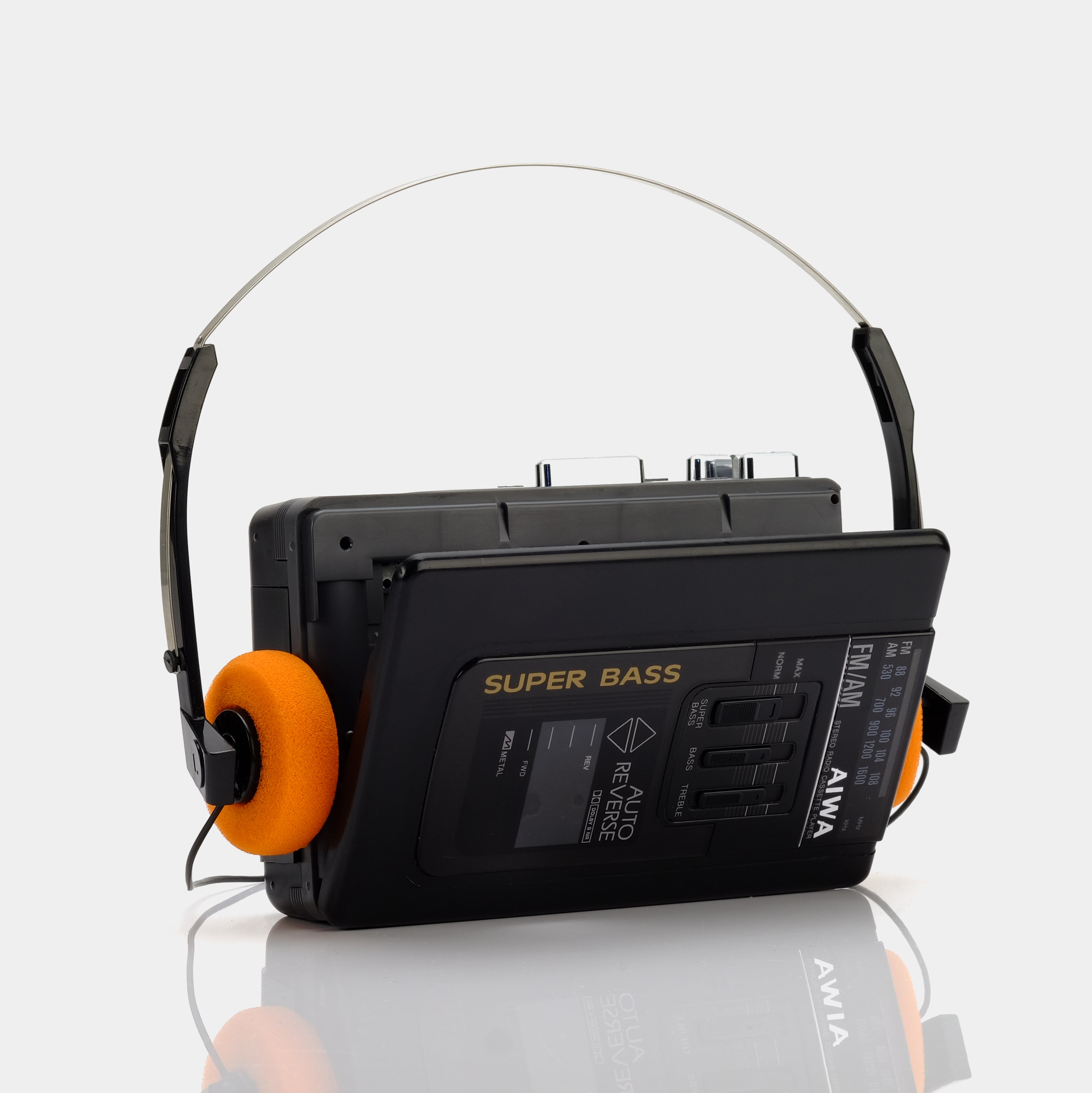 AIWA Super Bass AM/FM Portable Cassette Player