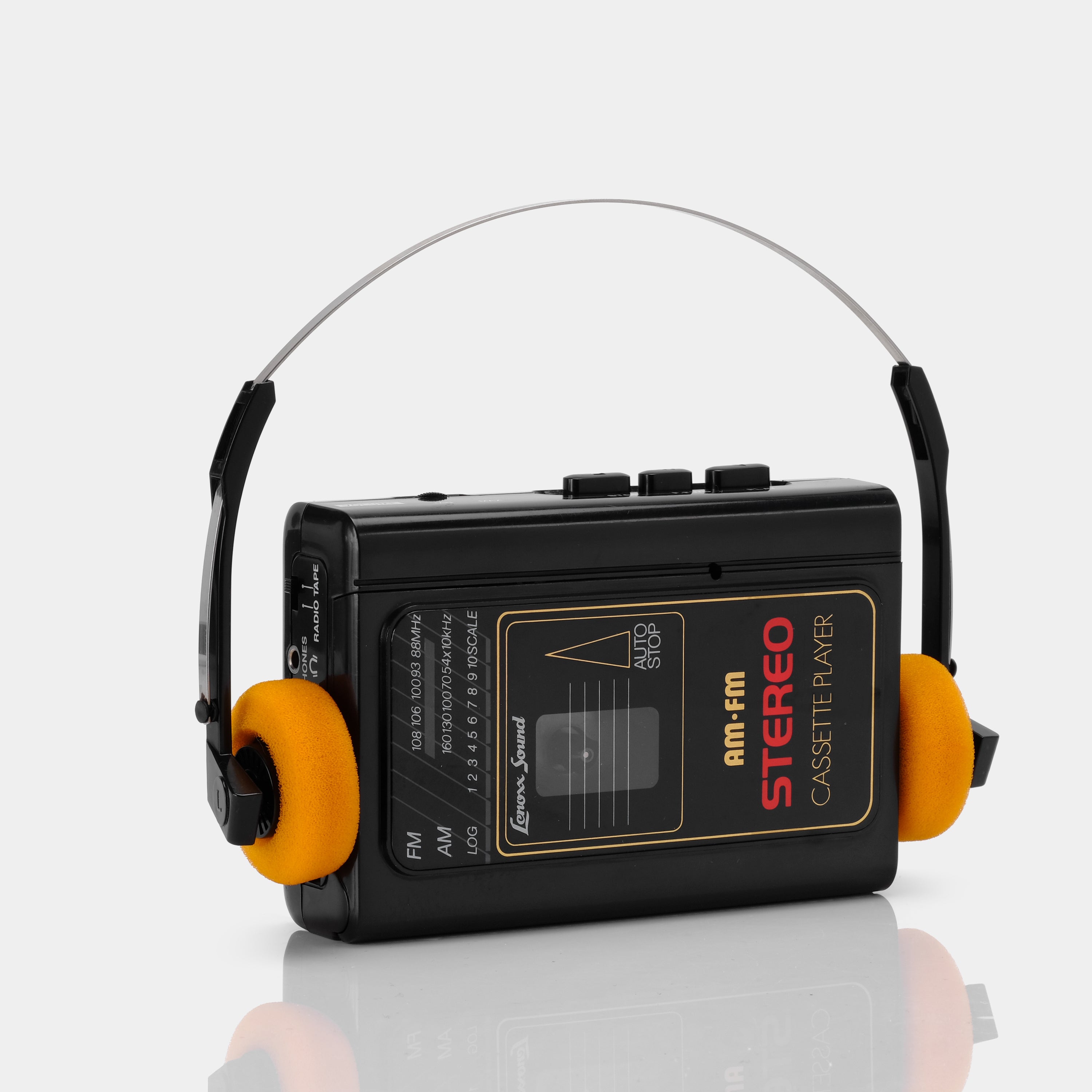 Lenoxx Sound Model 909 AM/FM Portable Cassette Player