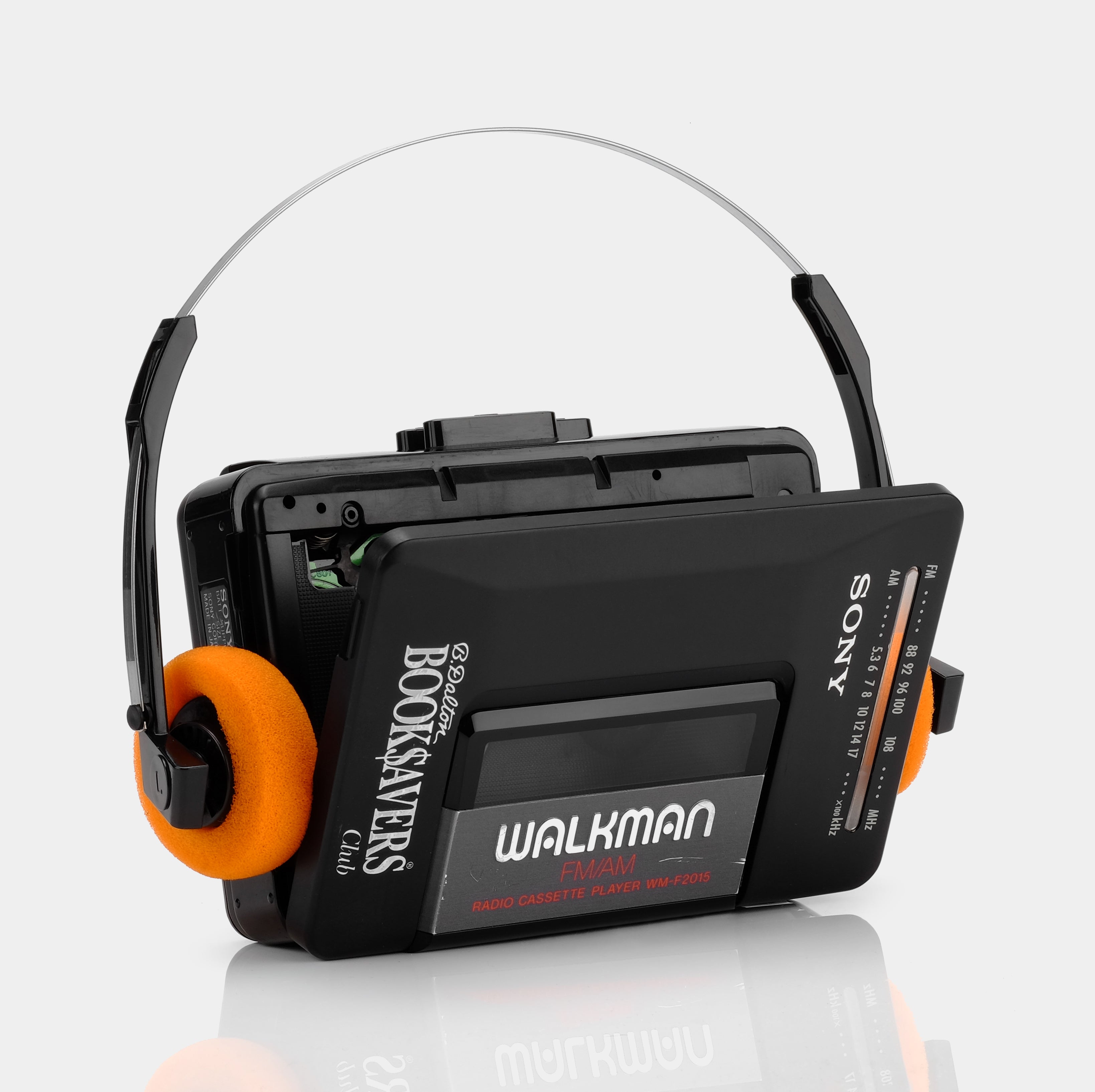 Sony Walkman WM-F2015 B. Dalton Booksavers Club Promo AM/FM Portable Cassette Player
