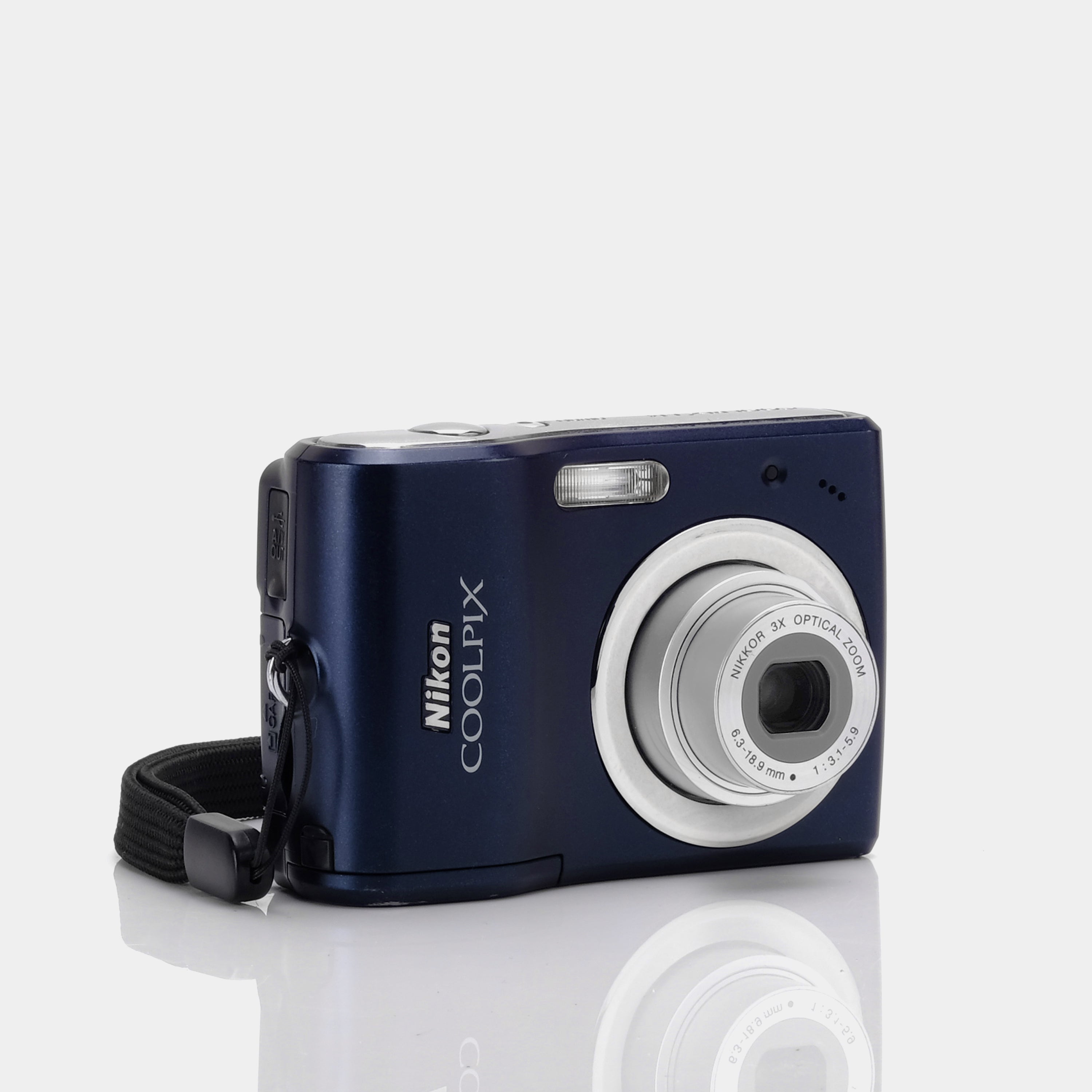 Nikon Coolpix L14 Blue Point and Shoot Digital Camera