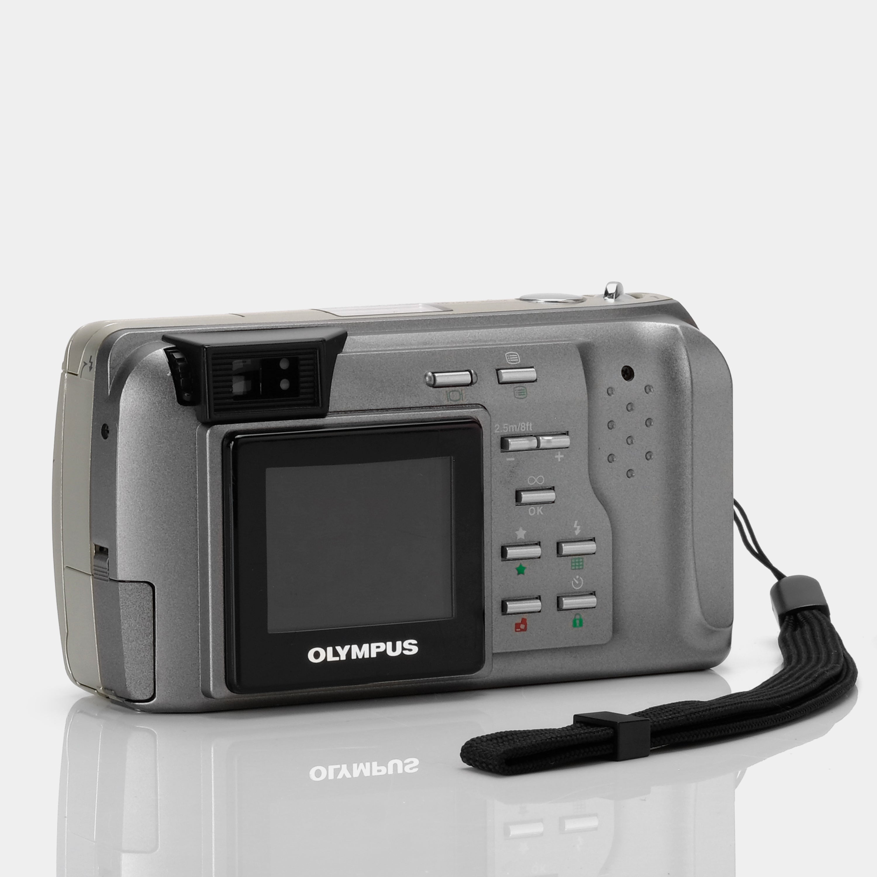 Olympus Camedia D-450 Point and Shoot Digital Camera