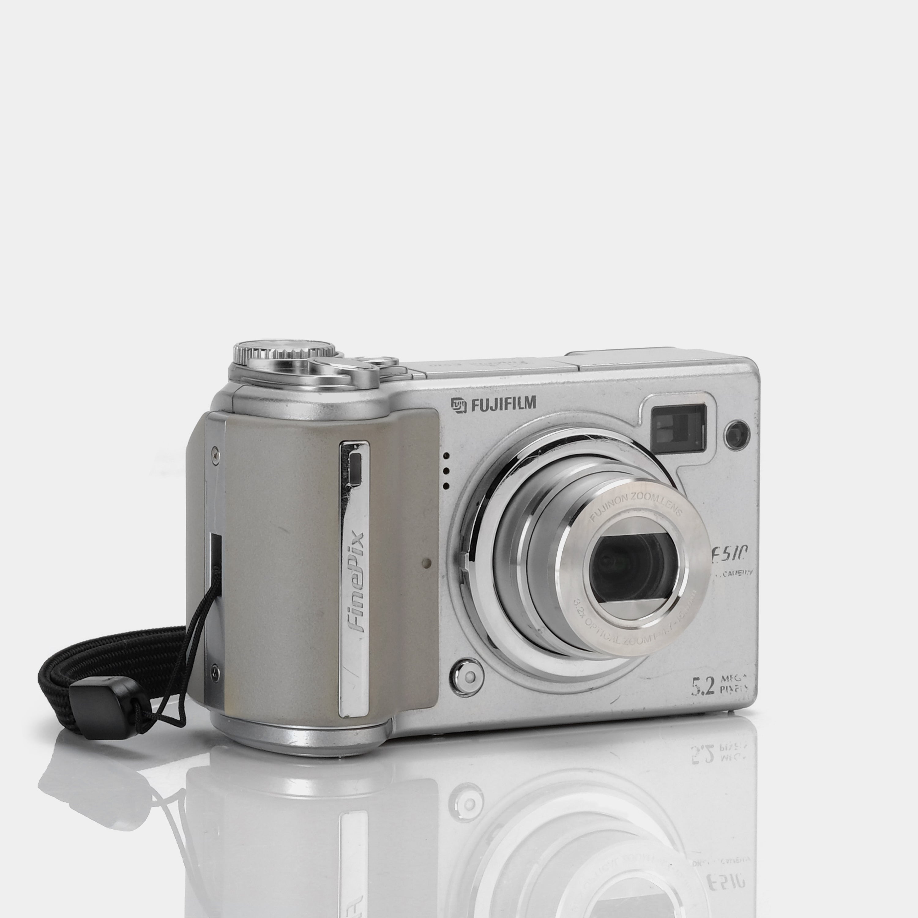 Fujifilm FinePix E510 Point and Shoot Digital Camera