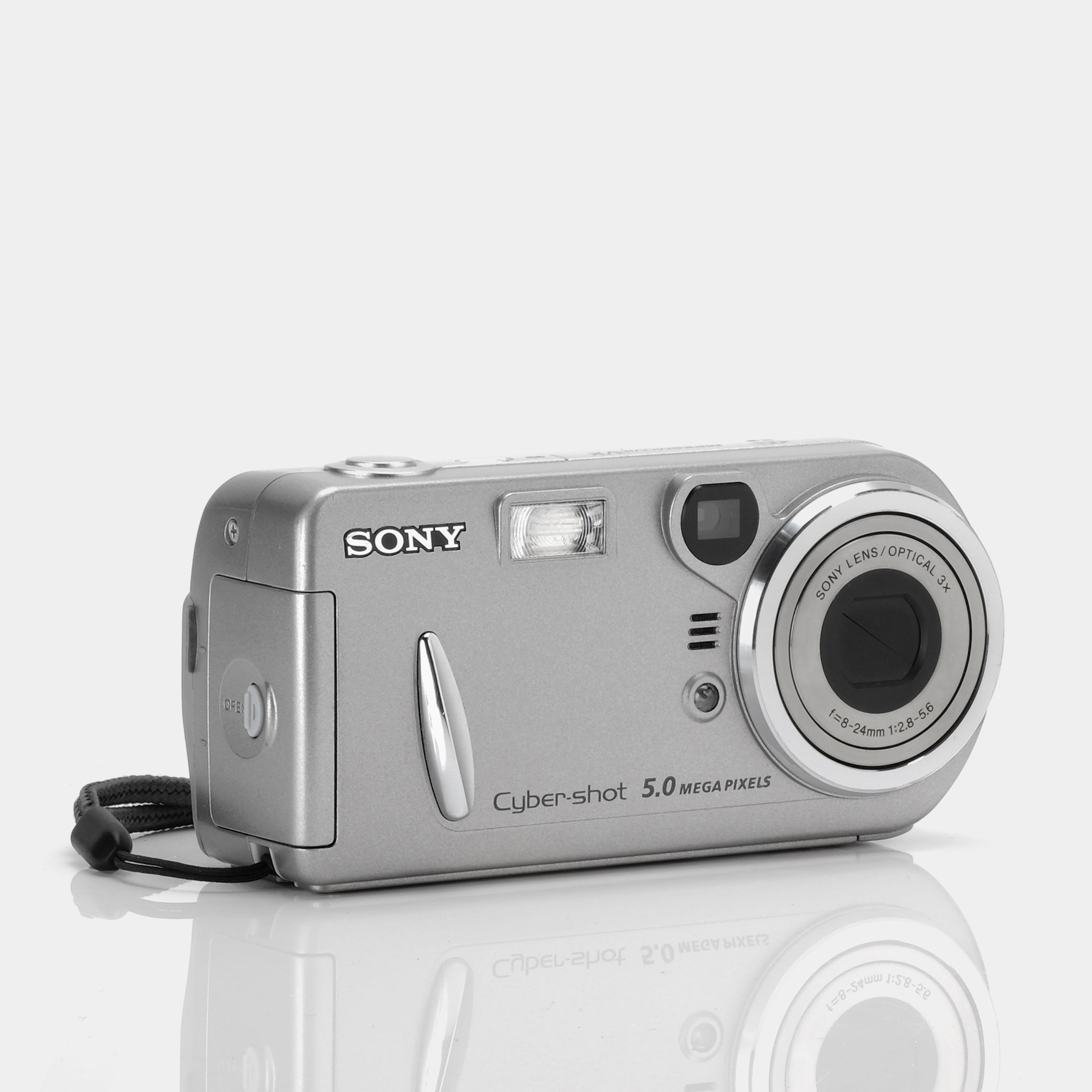Sony Cyber-Shot Smart Zoom DSC-P92 Point and Shoot Digital Camera