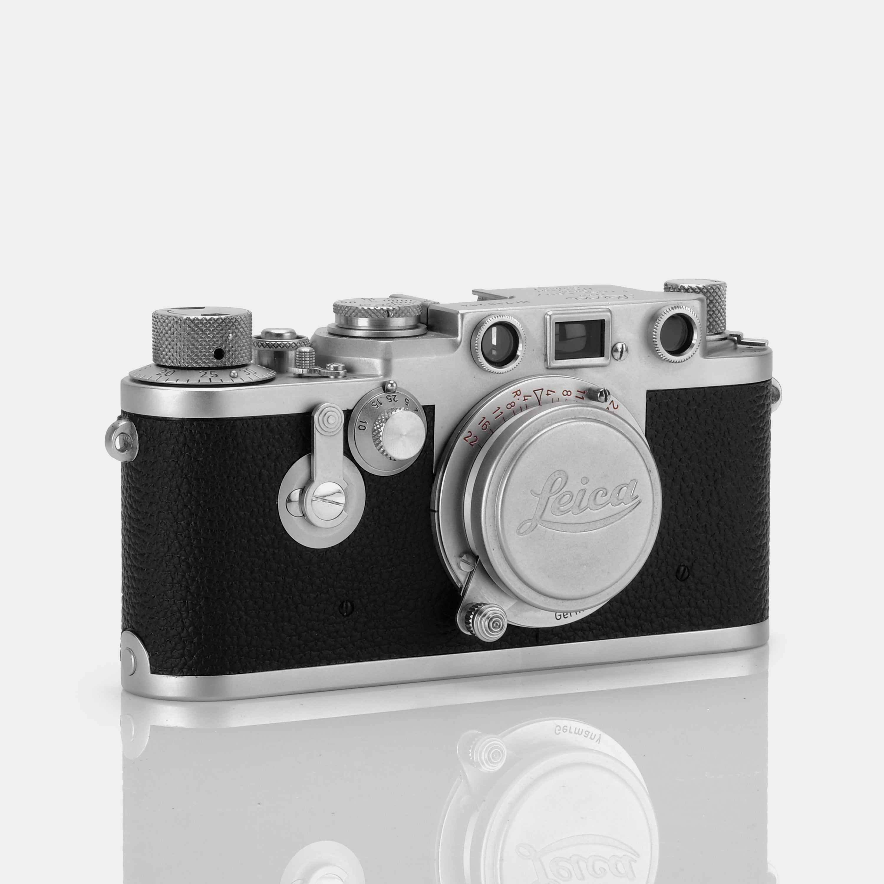 Leica IIIF RD/ST 35mm Rangefinder Film Camera With Lenses and Accessories