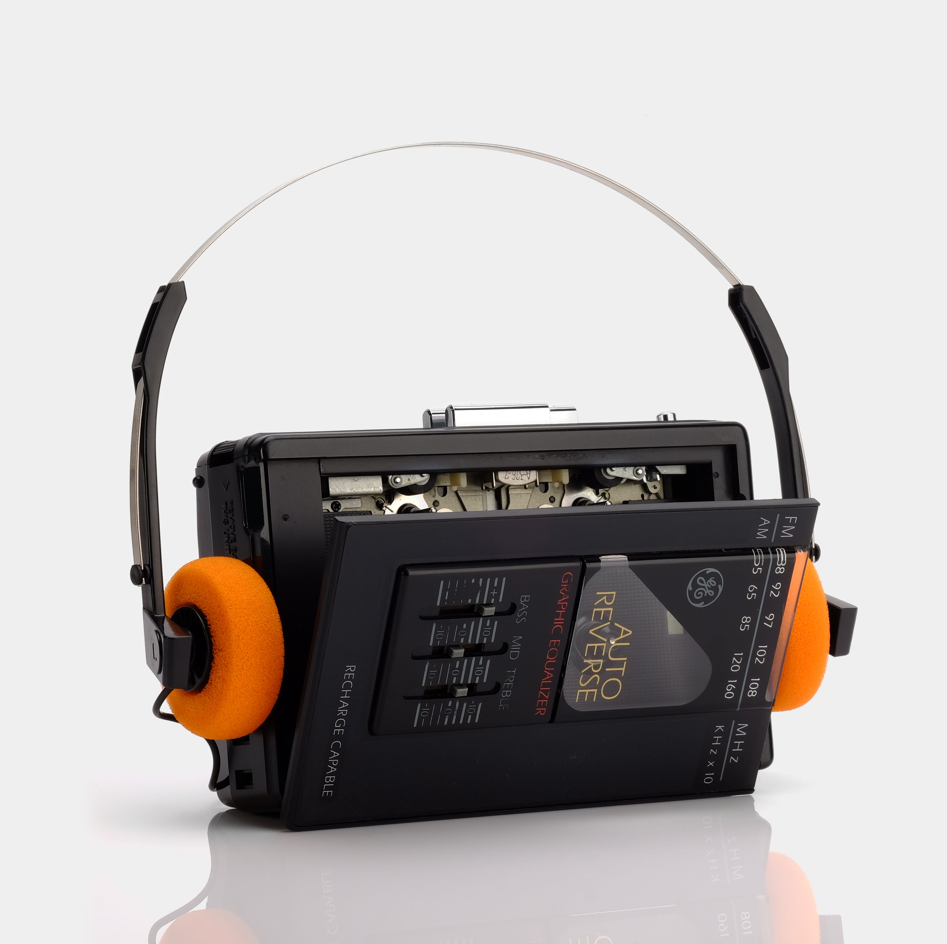 General Electric Auto Reverse AM/FM Portable Cassette Player