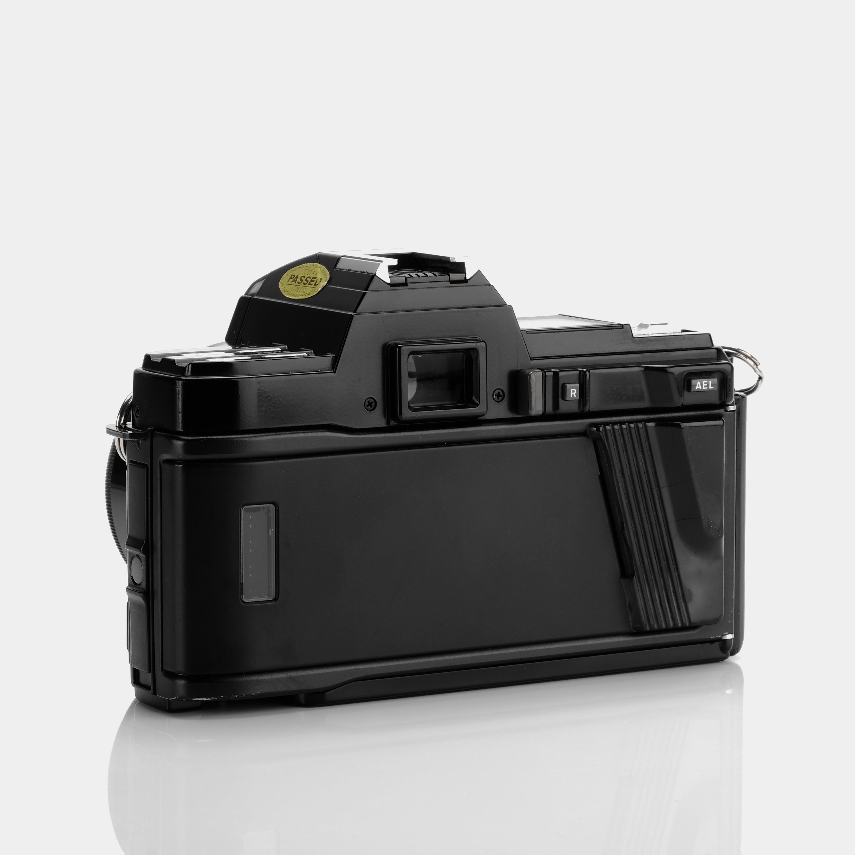 Minolta Maxxum 7000 SLR 35mm Film Camera With Lenses