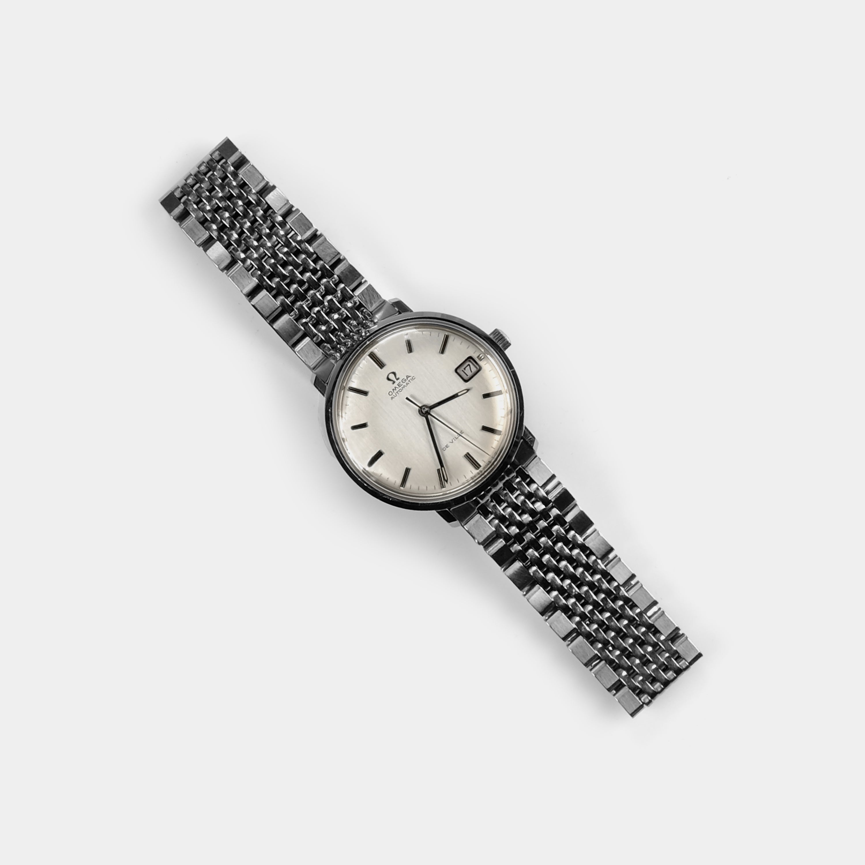 Omega De Ville Automatic Ref. 166.033 Silver Dial w/ Calendar Circa 1970 Wristwatch