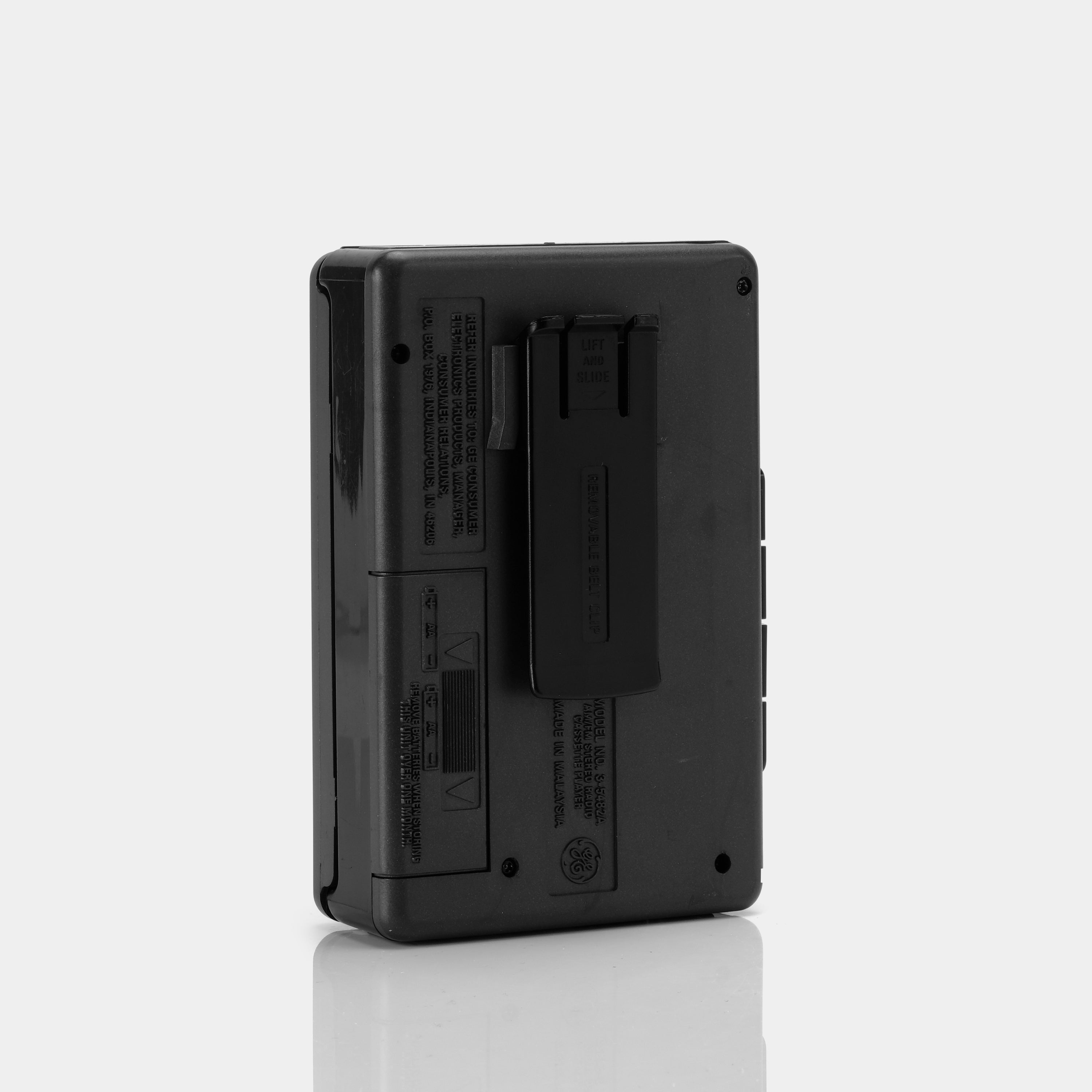 General Electric Model 3-5482A AM/FM Portable Cassette Player