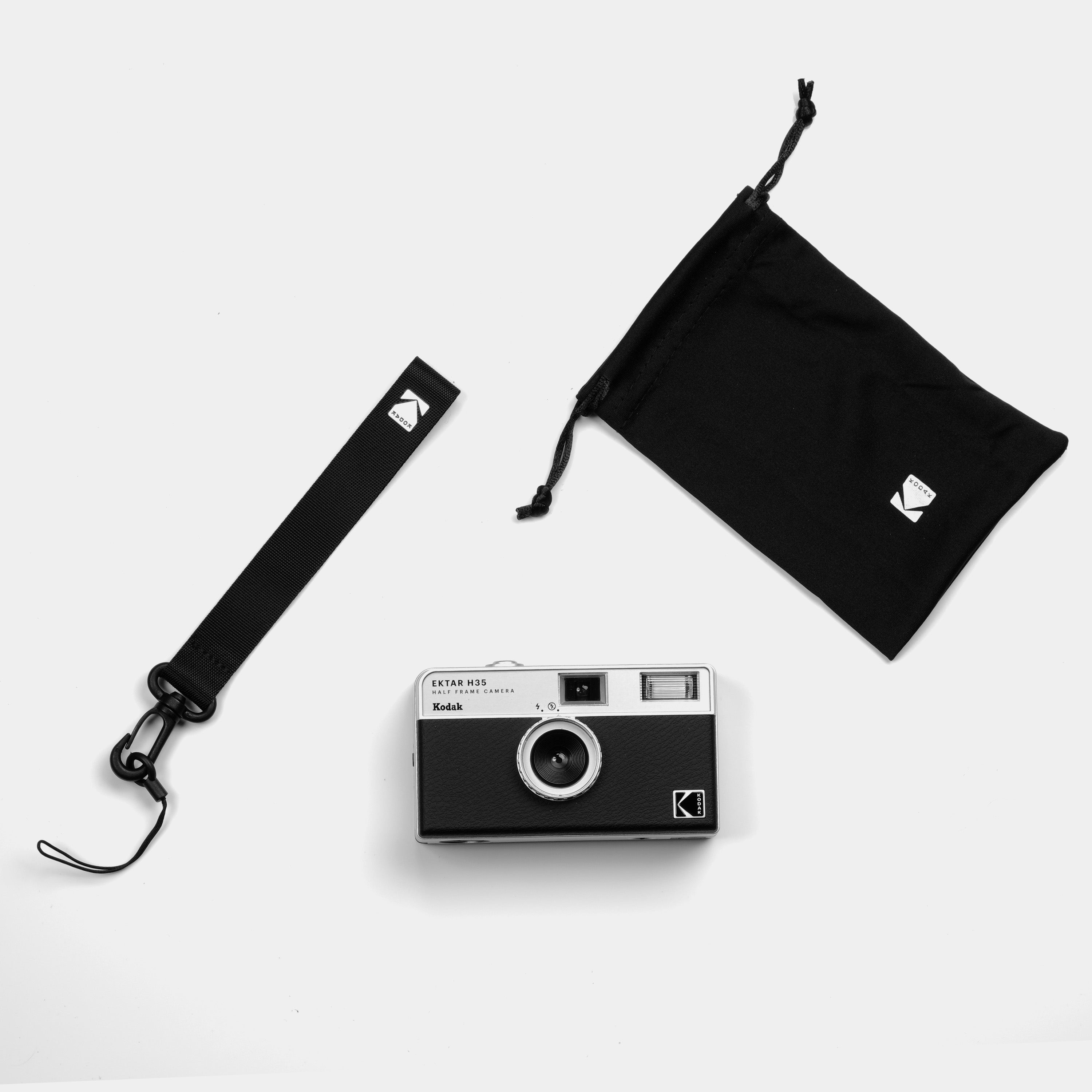 Kodak Ektar H35 35mm Half Frame Point and Shoot Film Camera - Black