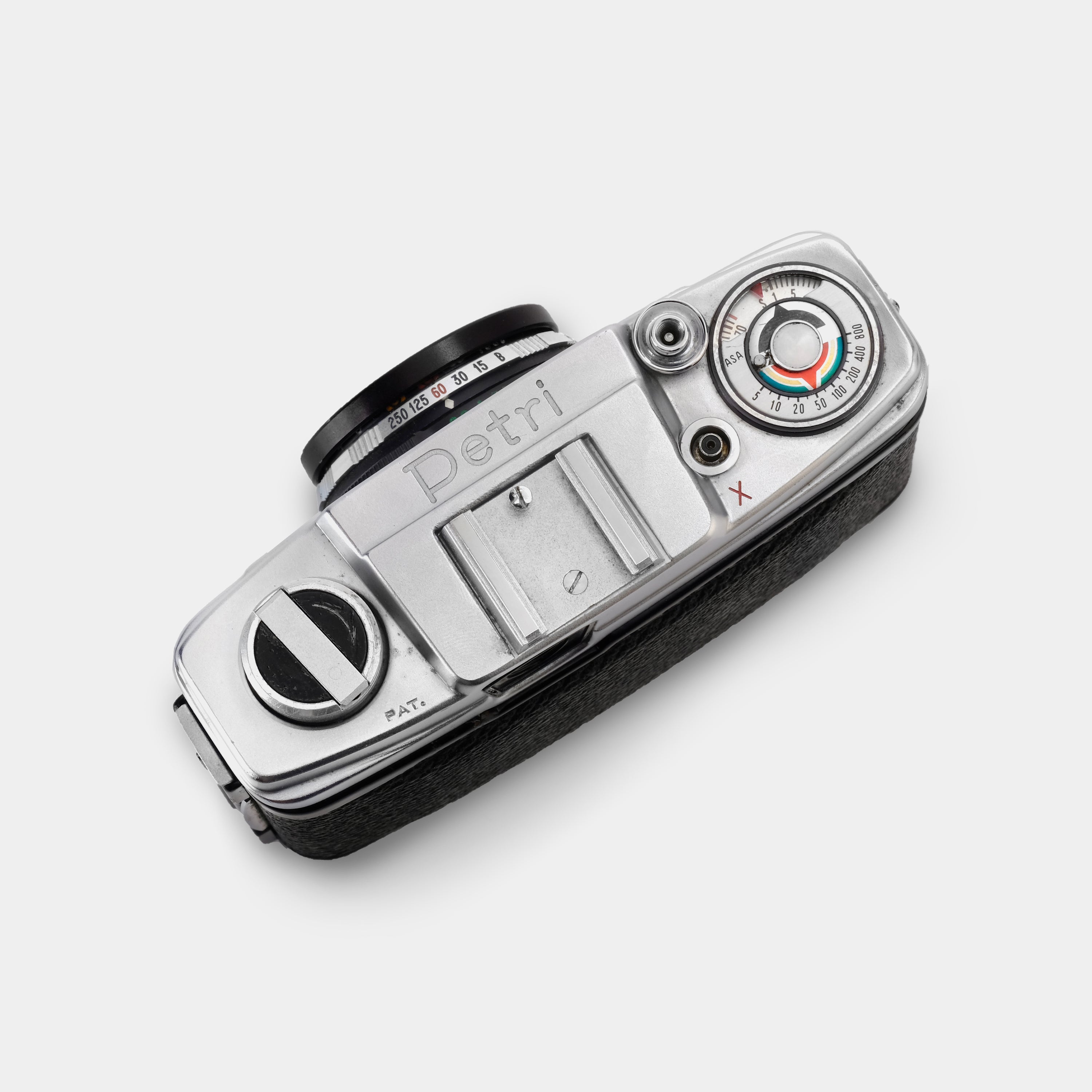 Kuribayashi Petri Junior Half-Frame 35mm Scale Focus Film Camera