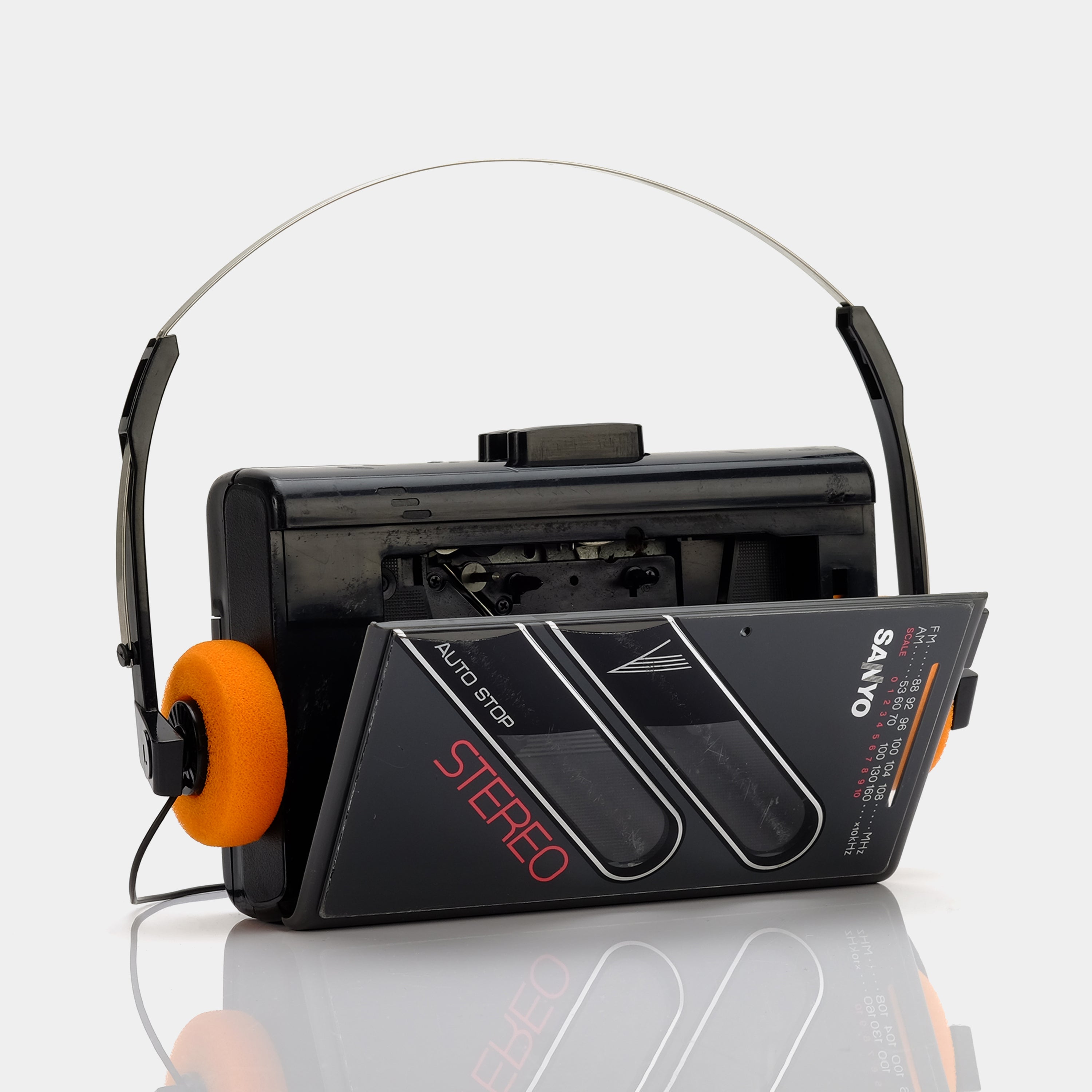 Sanyo AM/FM Portable Cassette Player