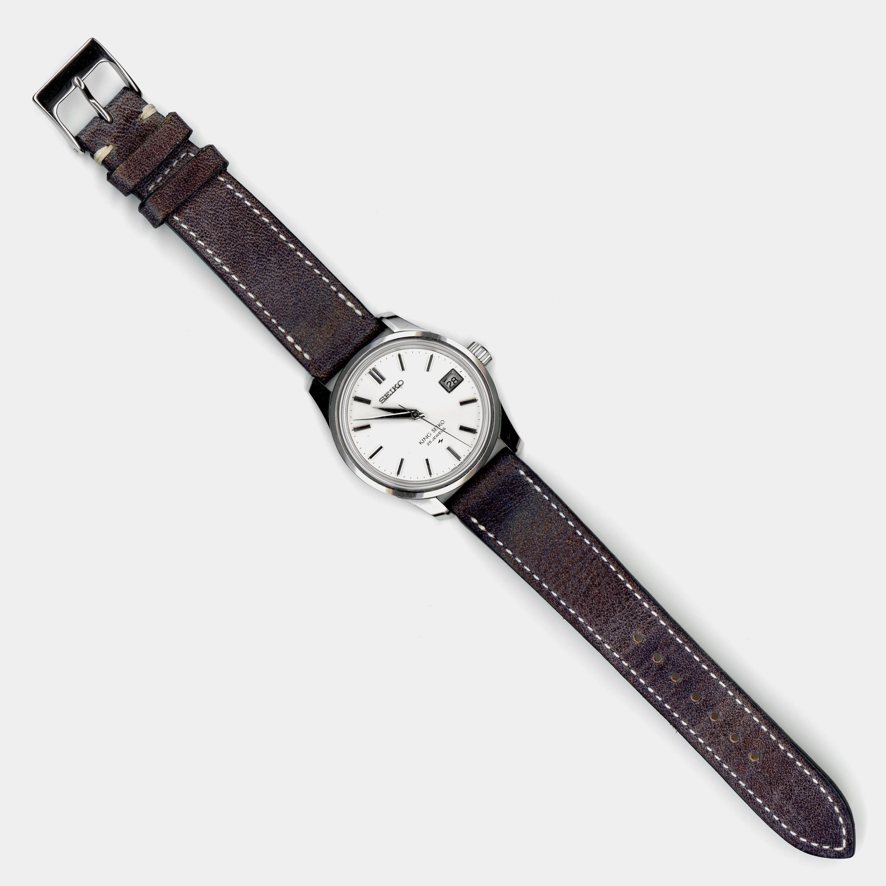 King Seiko 44KS Calendar Ref. 4402-8000 Silver Dial Circa 1967 Wristwatch