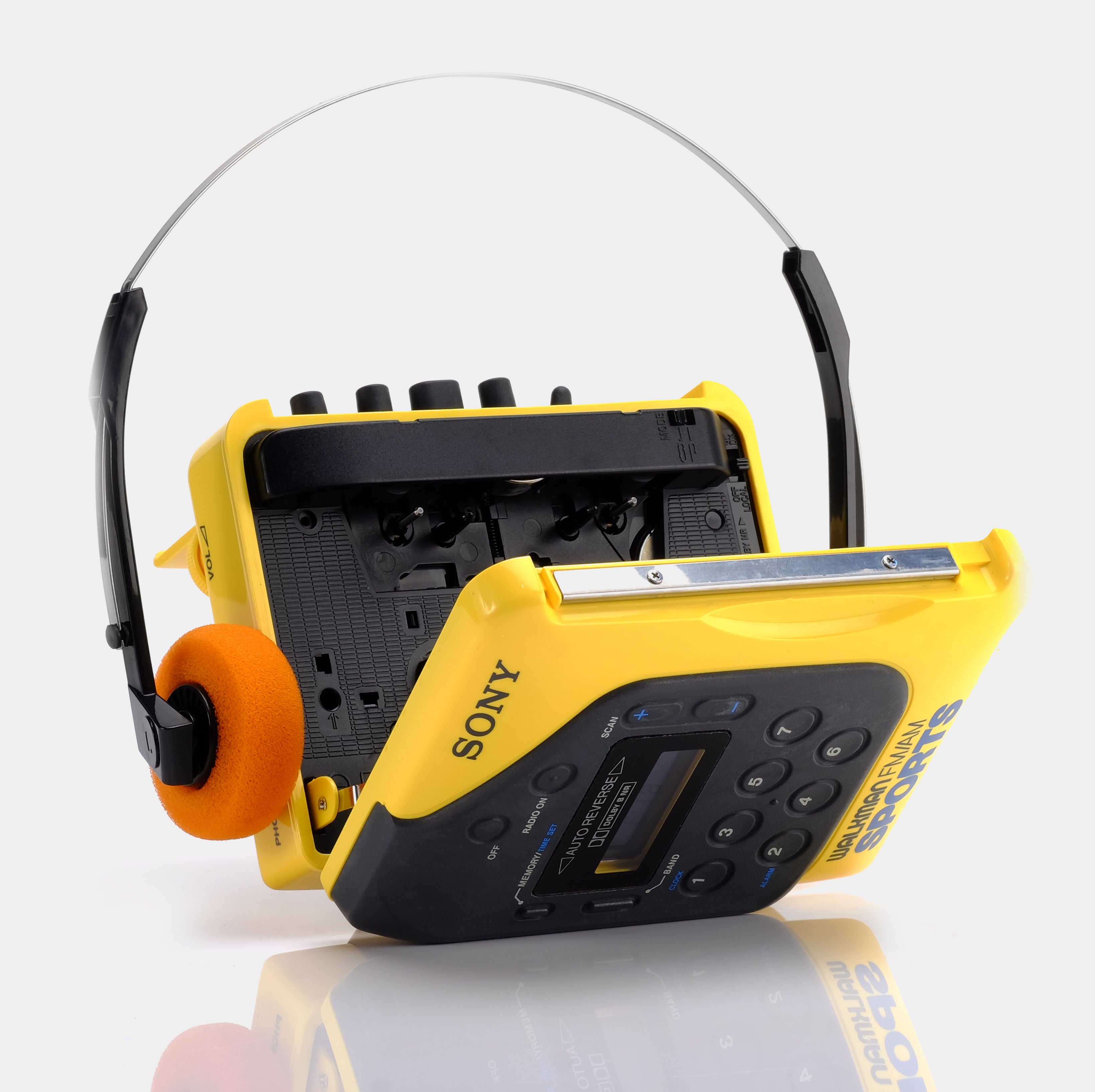 Sony Sports Walkman WM-F2078 Yellow AM/FM Portable Cassette Player