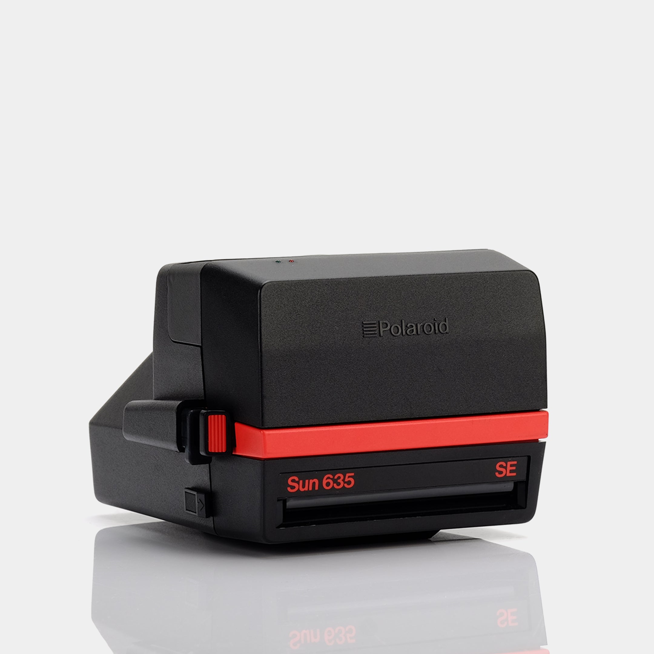 Polaroid 600 Sun635 SE Red Instant Film Camera