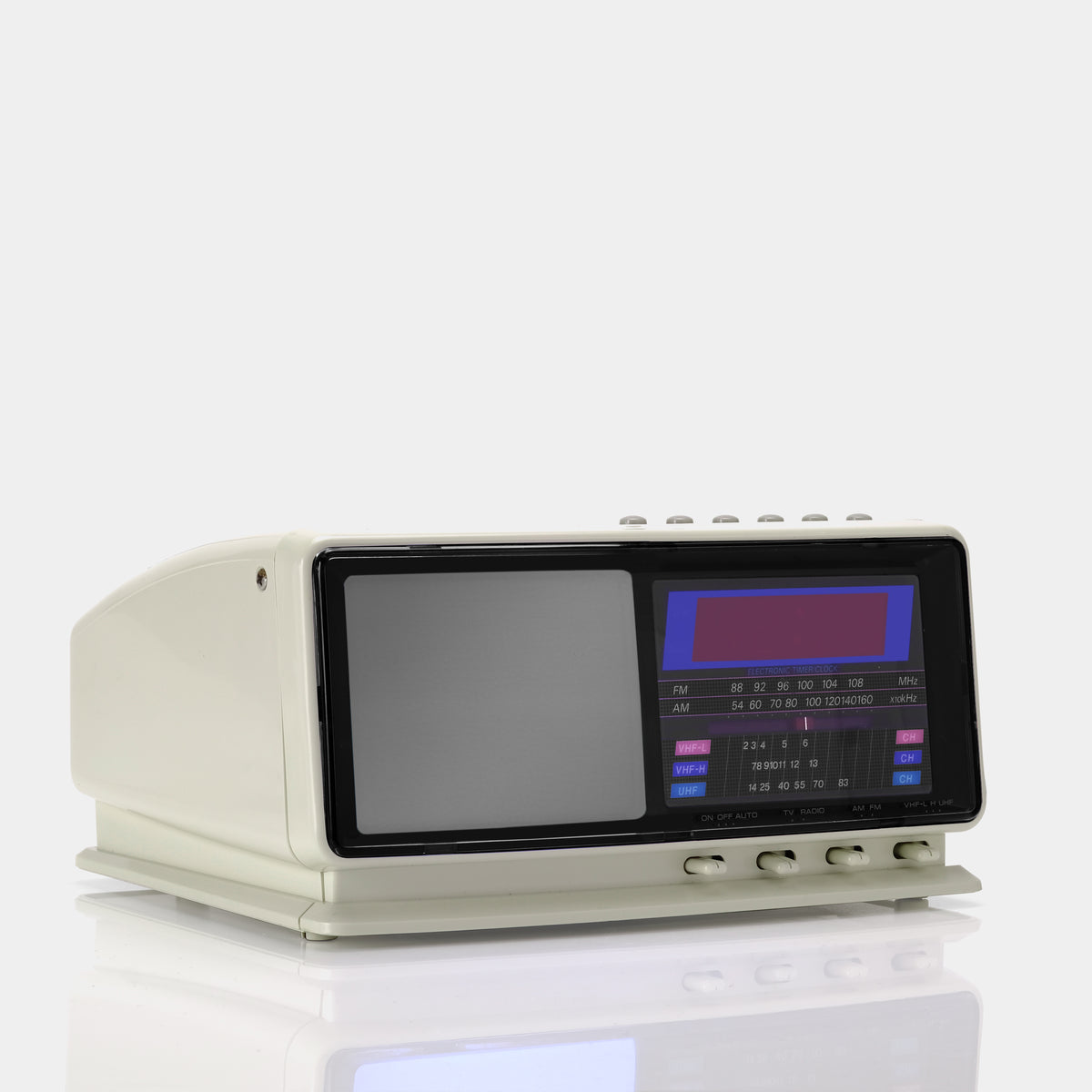 Soundesign 3943 IVY AM/FM Electronic Clock/B&W TV