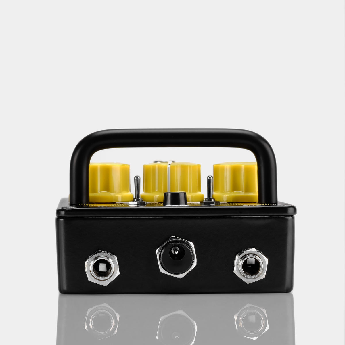Third Man Exclusive + Mantic Flex Black Flex Pedal