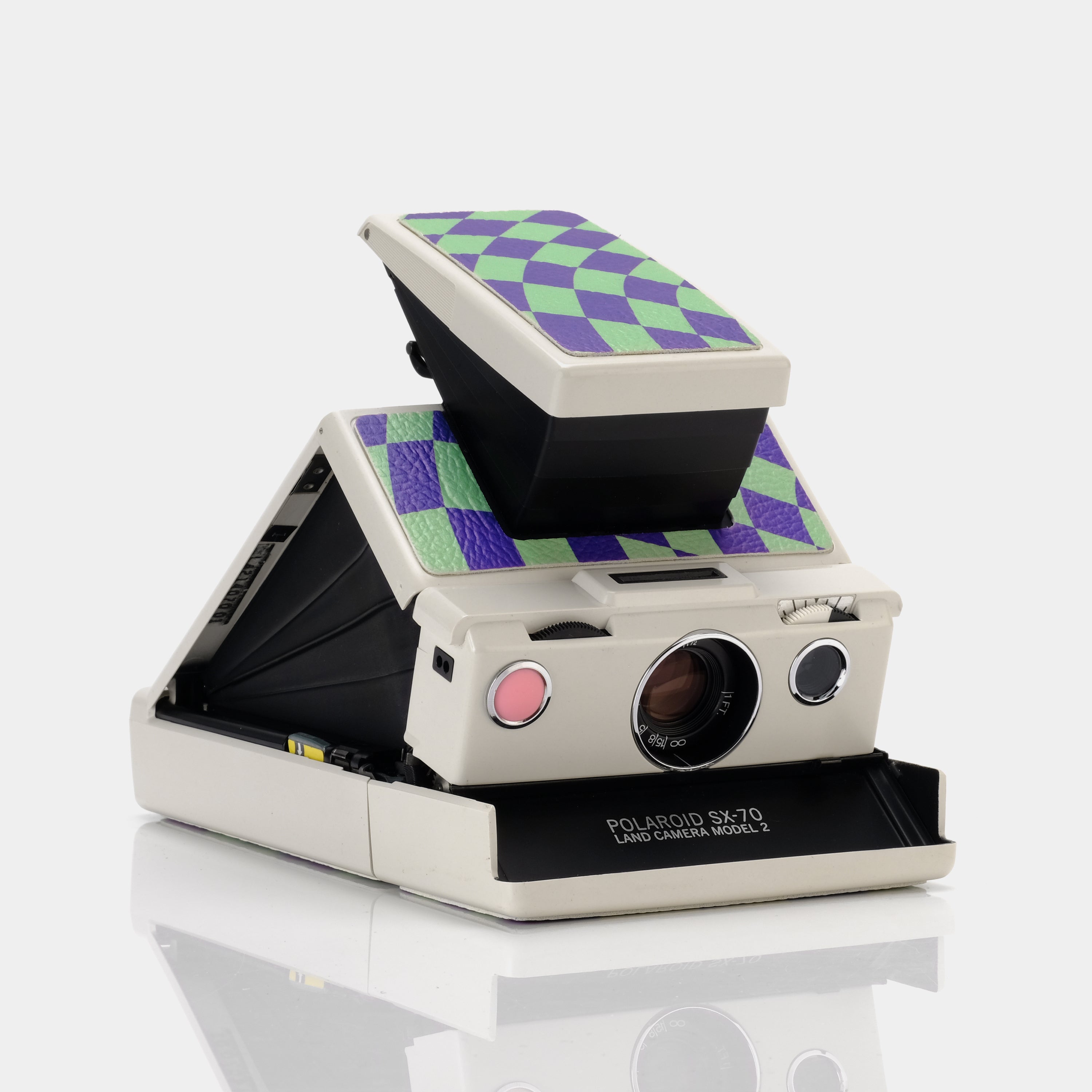 Polaroid SX-70 Model 2 Wave Check White Folding Instant Film Camera