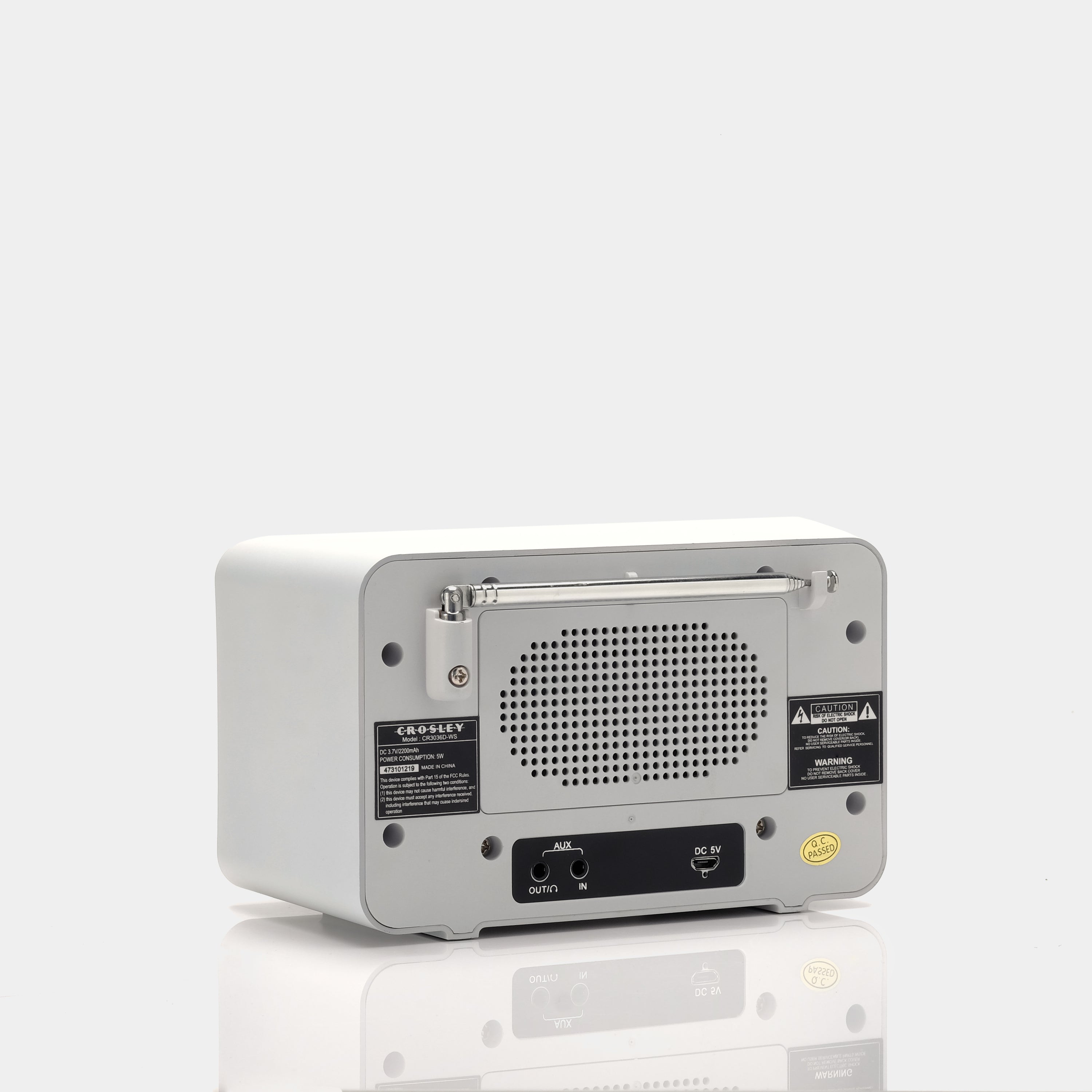 Crosley Tribute White AM/FM Radio with Bluetooth