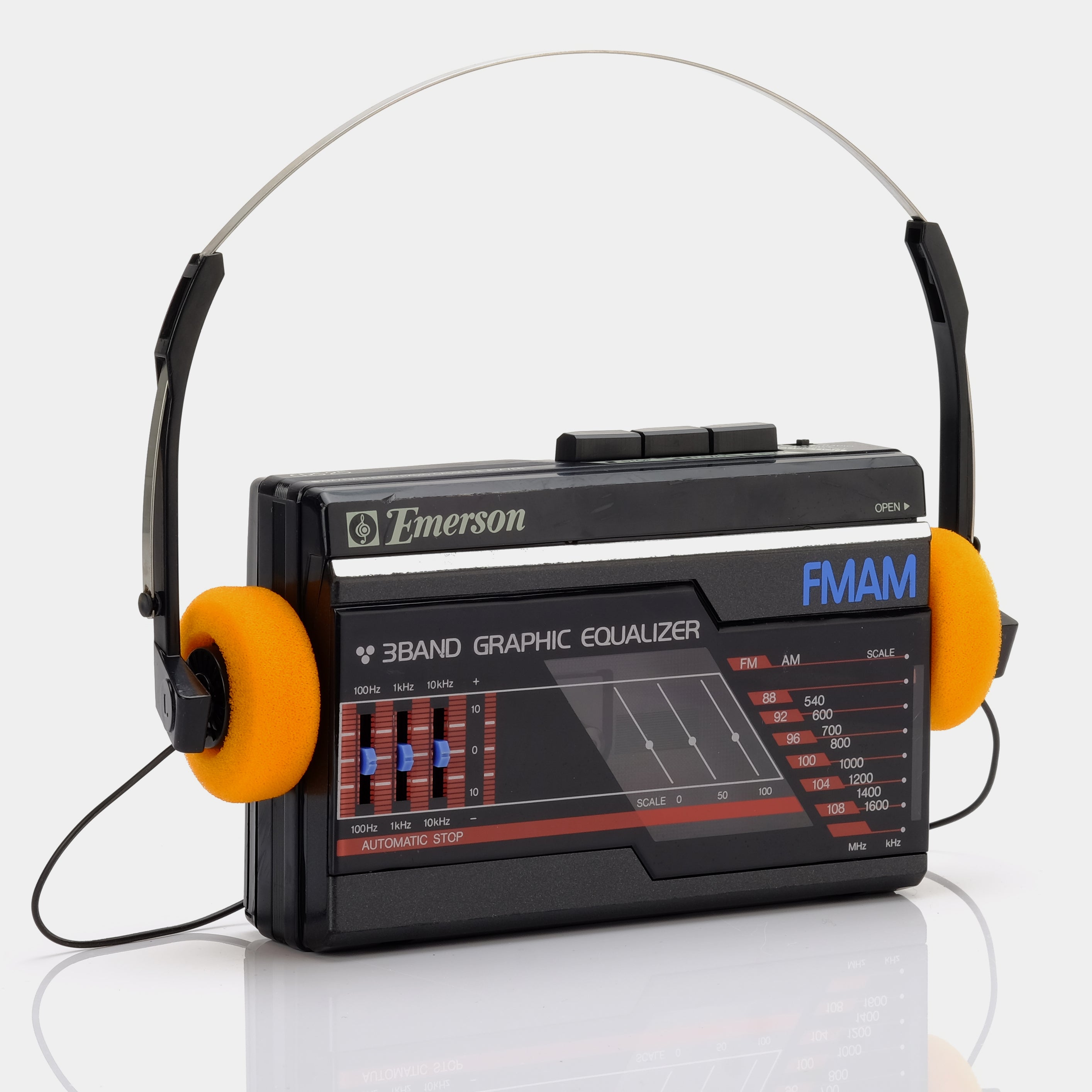 Emerson CRS25BP AM/FM Portable Cassette Player