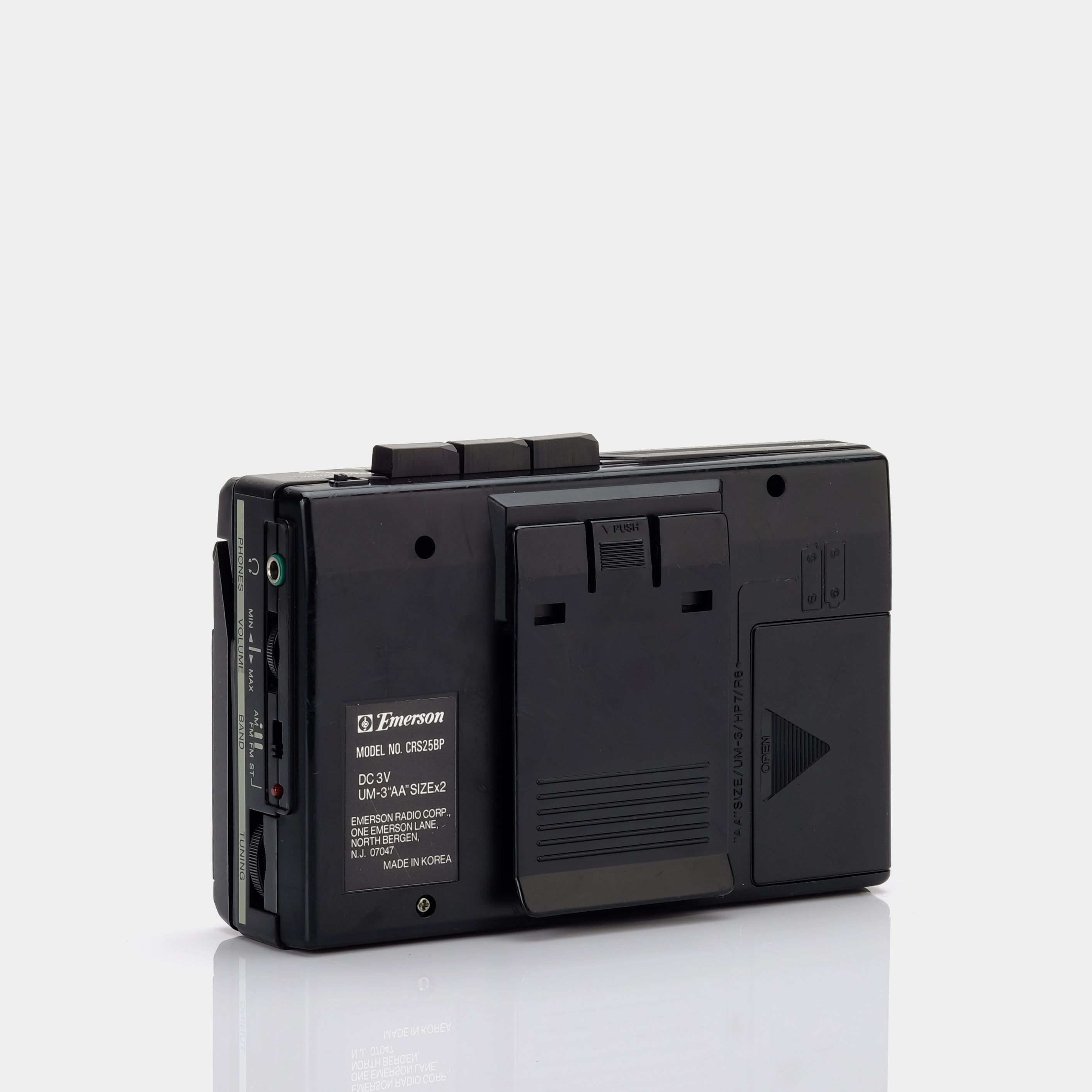 Emerson CRS25BP AM/FM Portable Cassette Player