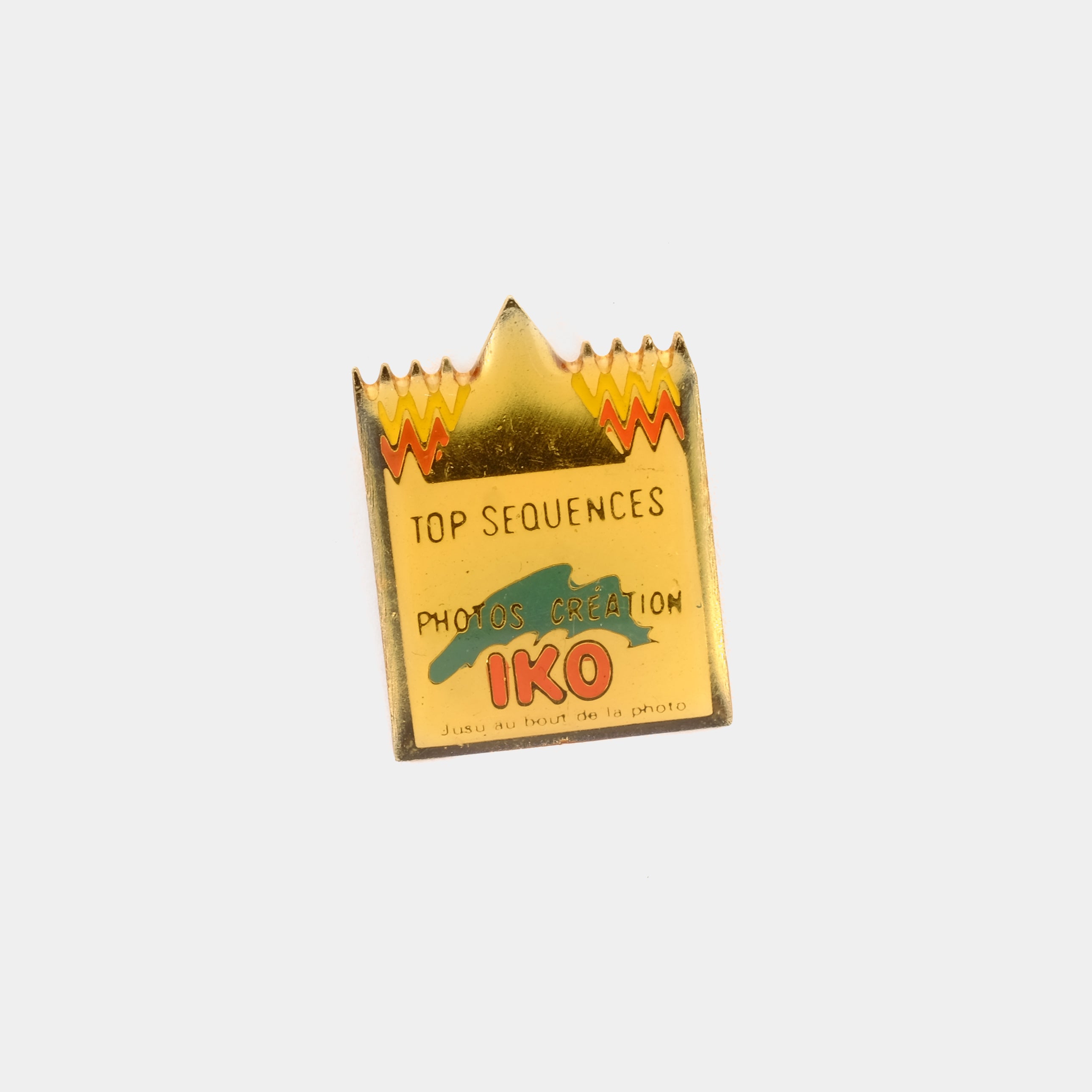 Top Sequences Photo Creation IKO Vintage Enamel Pin