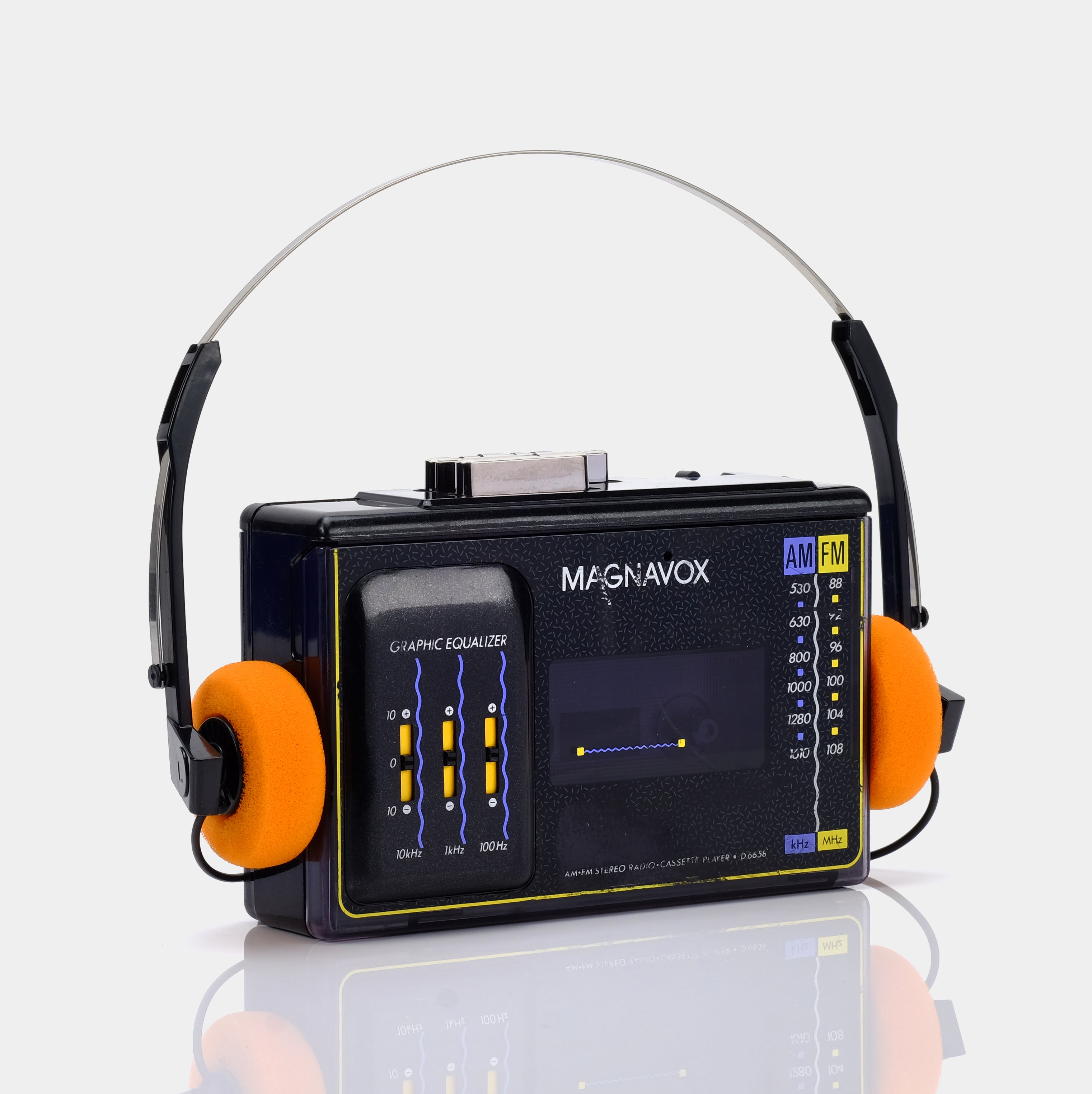 Magnavox D6658/17 AM/FM Portable Cassette Player