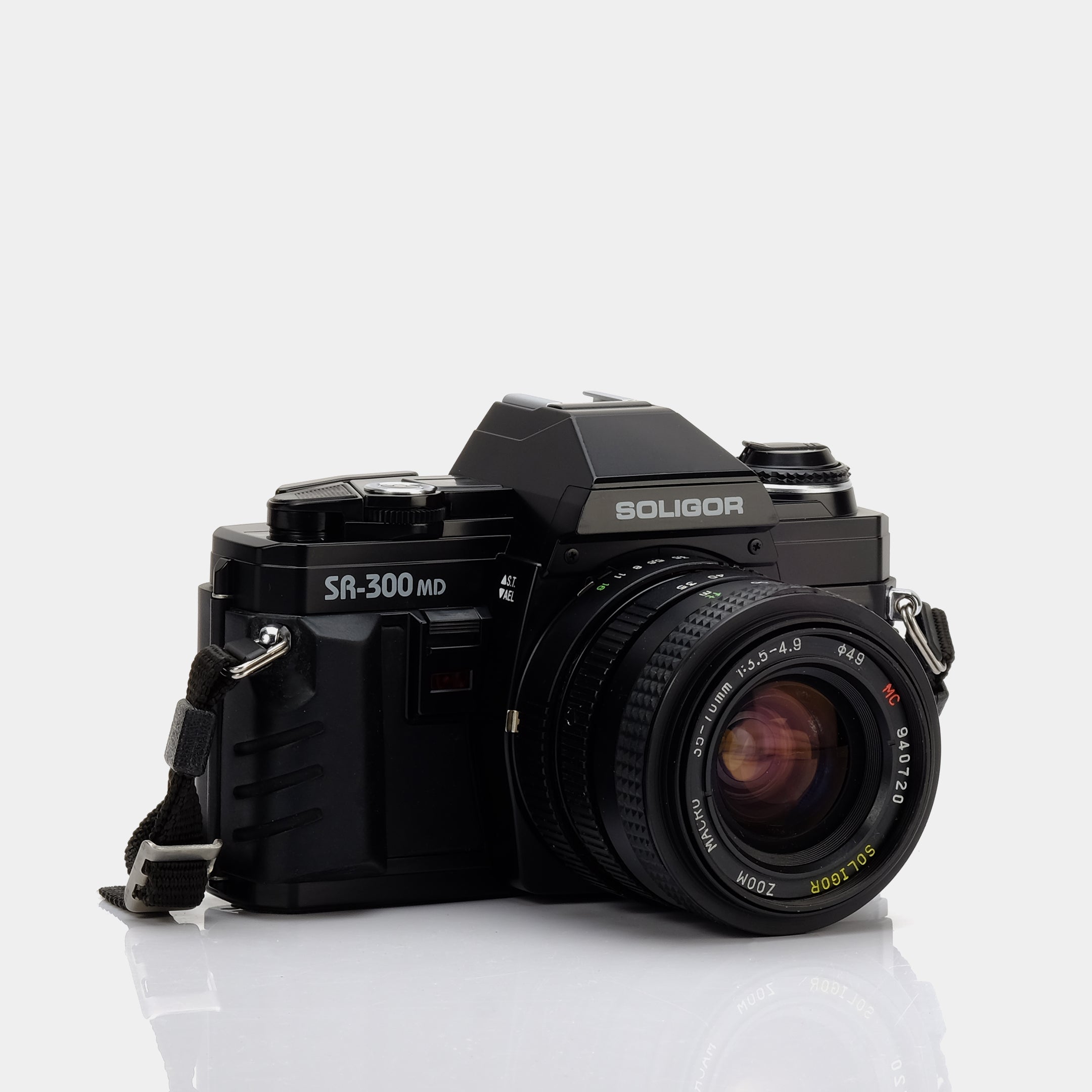 Soligor SR-300 MD 35mm Film Camera
