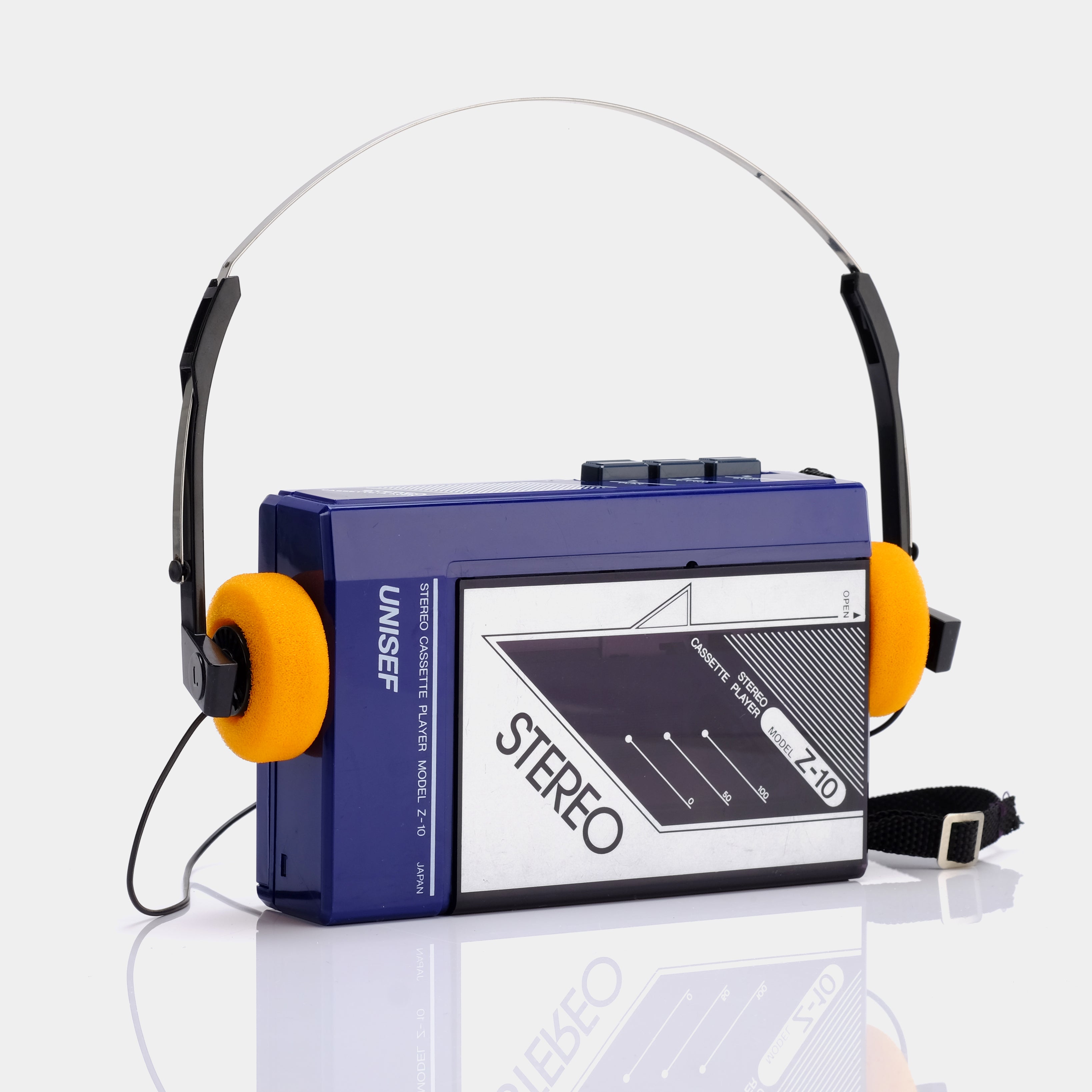 Unisef Z-10 Portable Cassette Player